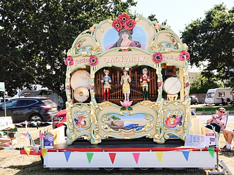Carnival 5